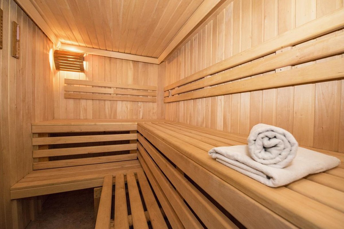 Finnish Study: More Sauna Visits Tied to Lower Stroke Risk