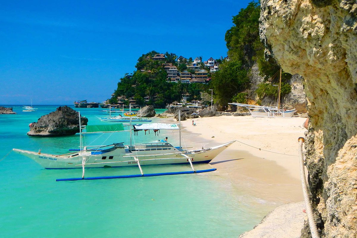 No more "Laboracay"parties, smoking and drinking in public, in rehabilitated Boracay - DOT