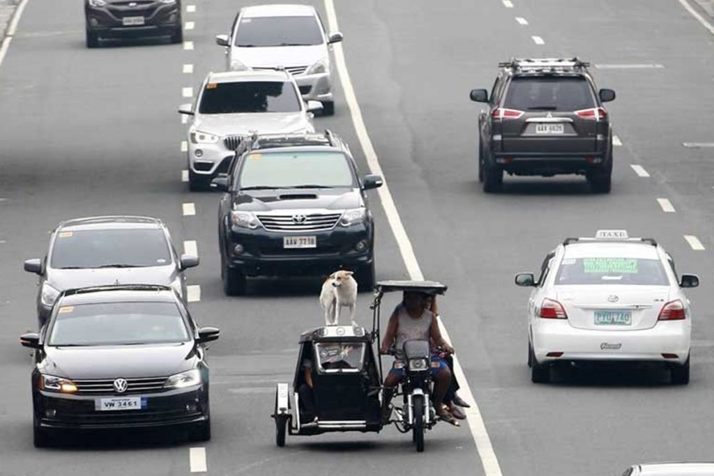 No more tricycles and pedicabs in national highways DILG