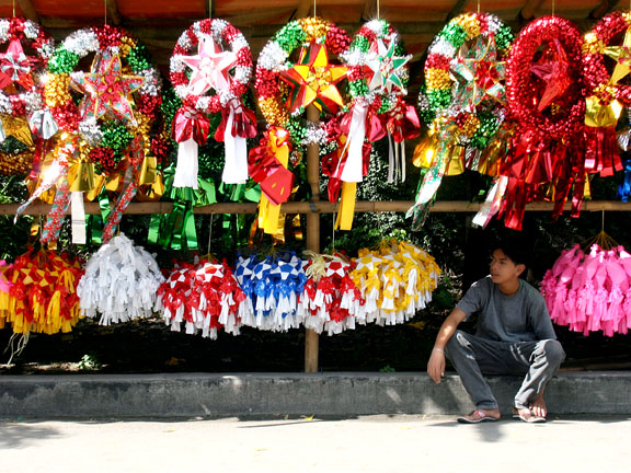 6 Ways to Have a Mindful Filipino Christmas