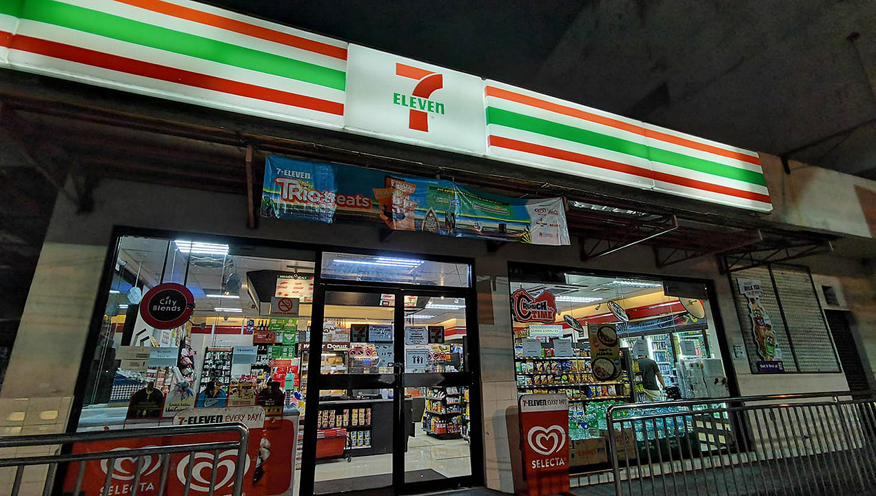7-Eleven Hacks You Need to Know - Flying Ketchup