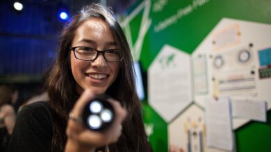 Ann Makosinski: The Filipino-Polish Inventor Who Made Flashlight Powered by Body Heat