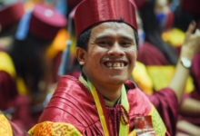 Pedicab Driver Graduates Magna Cum Laude