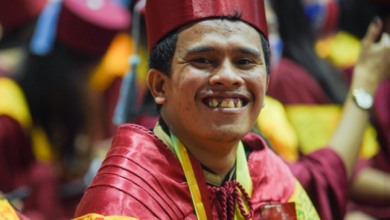 Pedicab Driver Graduates Magna Cum Laude